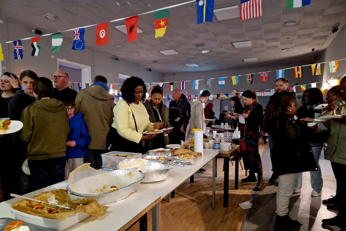 The government should tell communities directly about plans for new asylum shelters, some activists and politicians say.